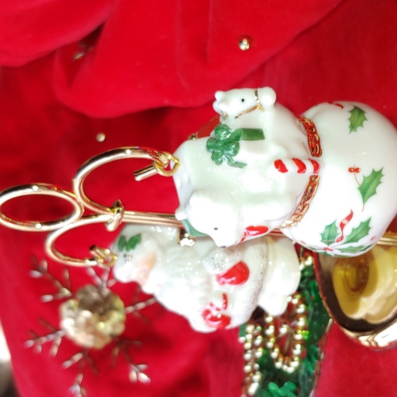 🎅LENOX Santa Claus Salt & Pepper Shaker with Brass Stand - Picture 3 of 10